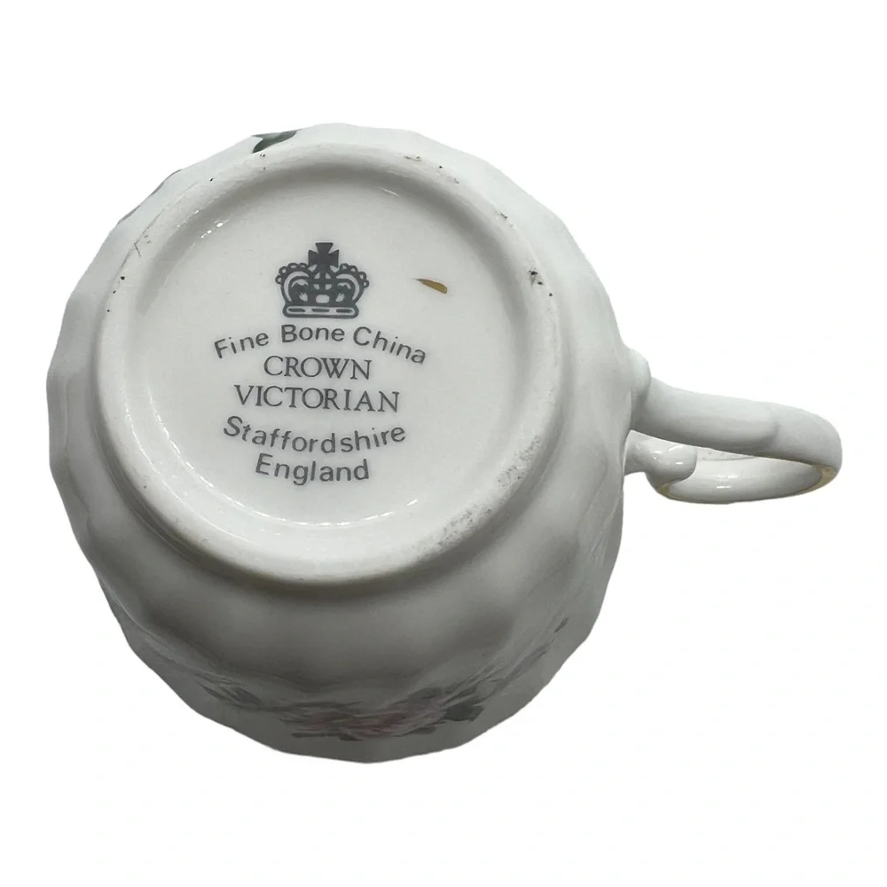 November Tea Cup Crown Victorian Fine Bone China Staffordshire England VTG
